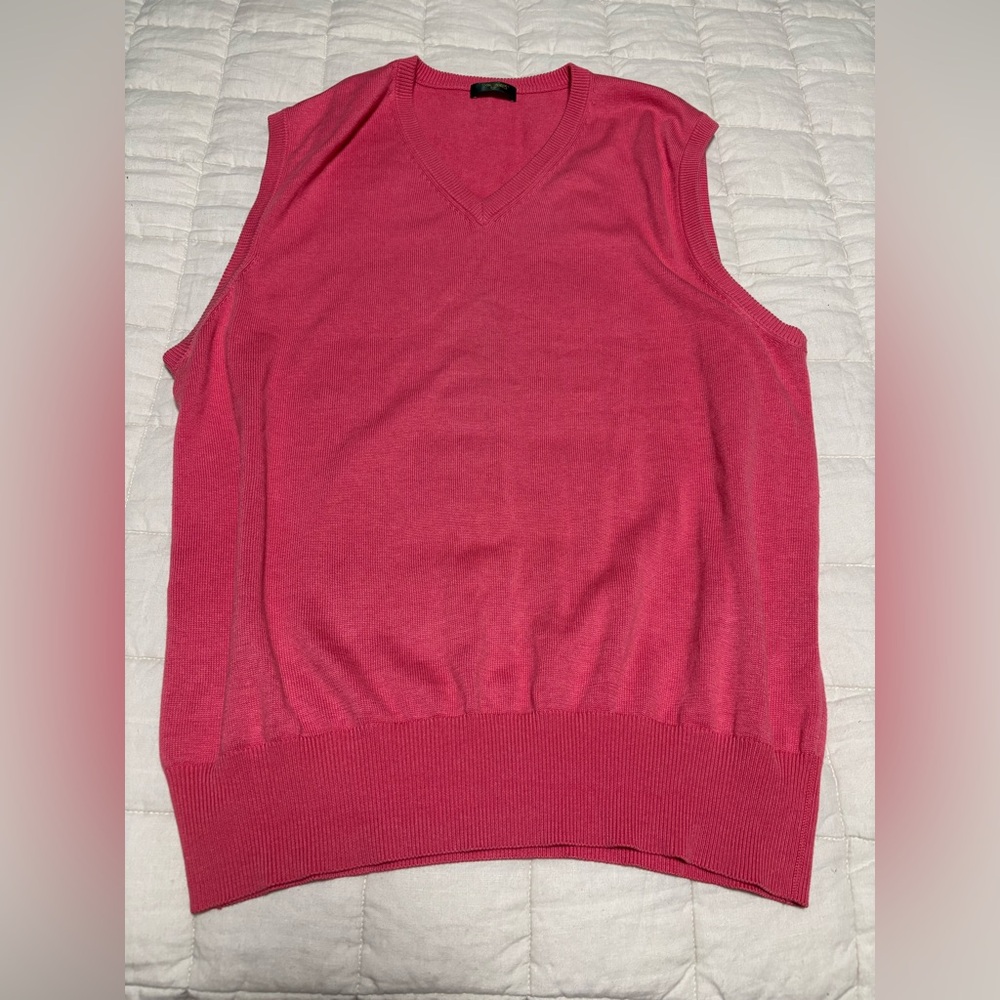 TOM JAMES Luxury Silk Cotton V Beck Sweater Vest SALMON - Large